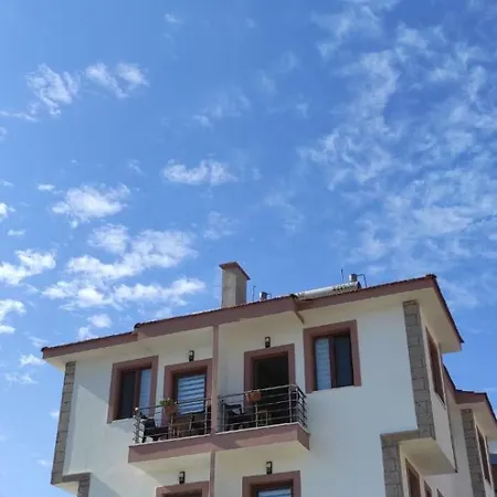 B&B Akan