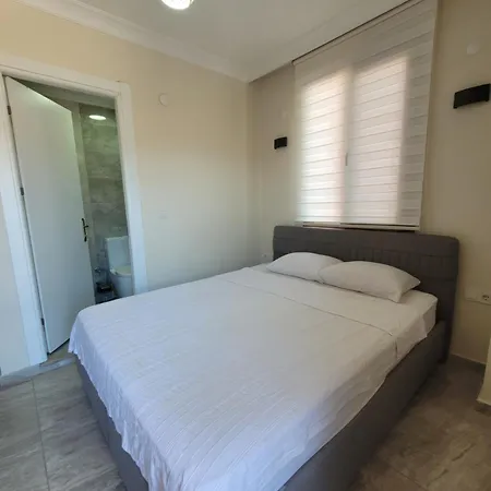 Oda ve Kahvaltı Ayvalık Akan 3*